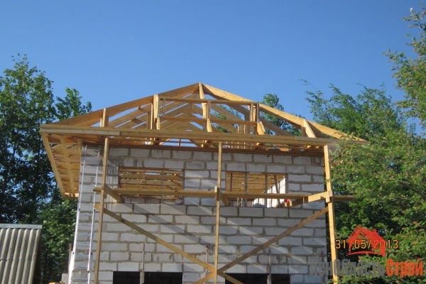 Строительство стропильной системы крыши