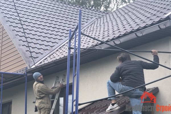 Завершение работ по строительству крыши