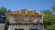 Строительство вальмовой крыши дома ЛенОбластьСтрой